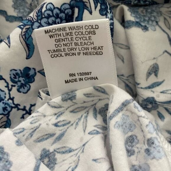 Jane and Delancey Top with Bell Sleeves Medium - Picture 7 of 7